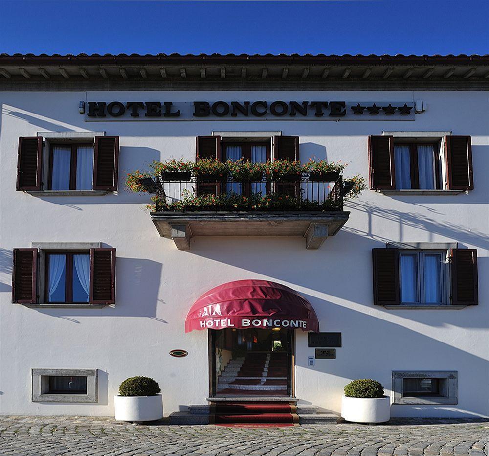 Hotel Bonconte Urbino Esterno foto