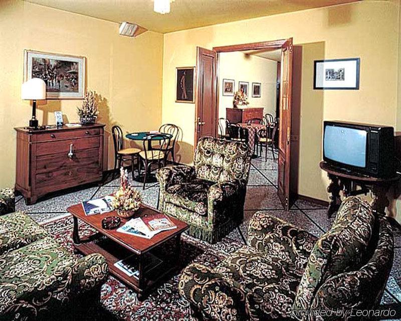 Hotel Bonconte Urbino Camera foto