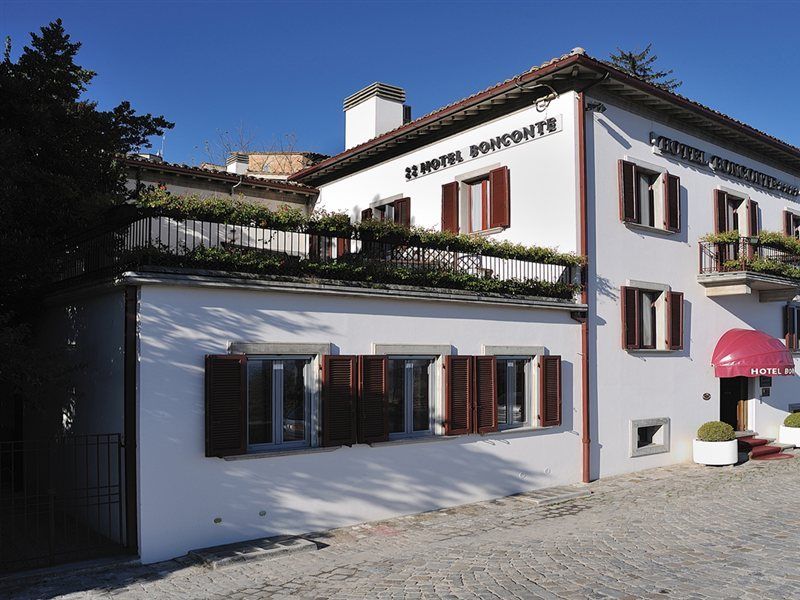Hotel Bonconte Urbino Esterno foto