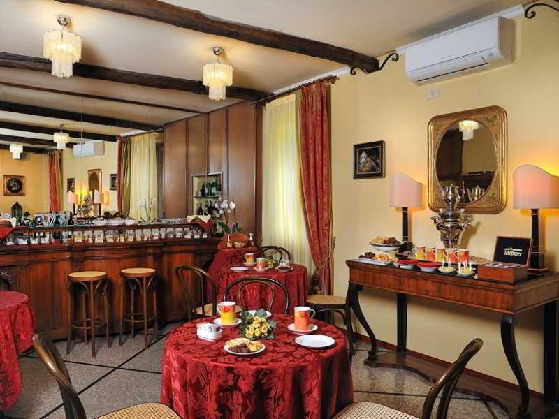 Hotel Bonconte Urbino Esterno foto