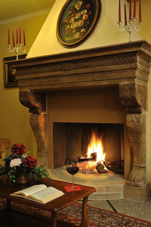 Hotel Bonconte Urbino Esterno foto