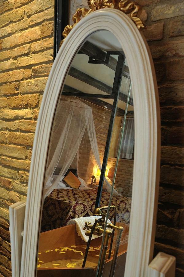 Hotel Bonconte Urbino Esterno foto